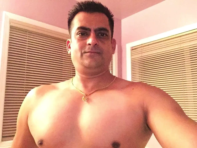 Desi Daddy