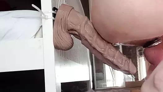 Ekstra büyük yapay penis ardından denizatı