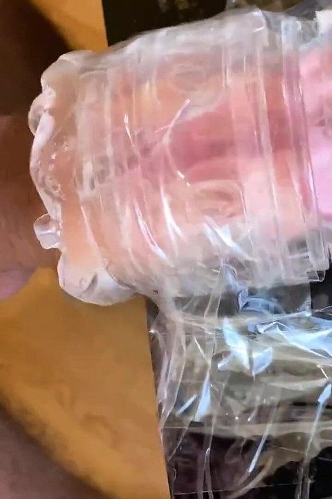 Seks Oyuncağı Orgazm Oluyor Sabah Edepsizce Kontrolden Çıkıyor