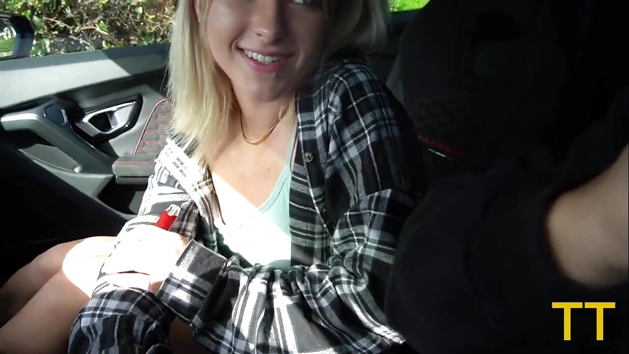 19 Year Old Emma Bugg Gets Teddy Tarantino's Big Dick in Her Super Tight Pussy