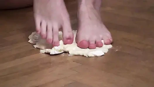 Keju Prancis di kaki membuat hidangan lezat