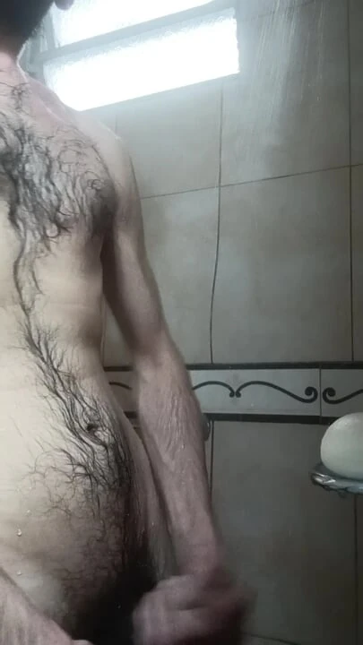 duşta bir öğleden sonra