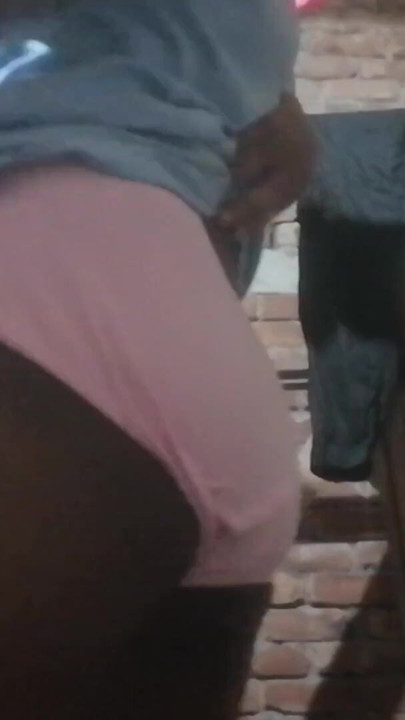 Bhabi desi play sexy with a young babe | Clip 1