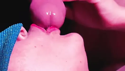 Close up : sepong kontol luar biasa - asmr nyepong kontol bagian 1