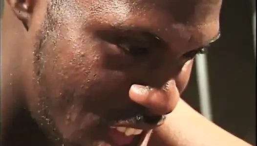 Siyah avenger geliyor!