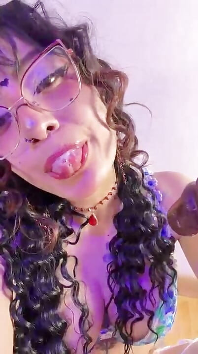 delicious hot saliva-filled webcam blowjob