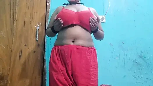 Video baru gadis cantik lagi santai sendirian di kamar tidur