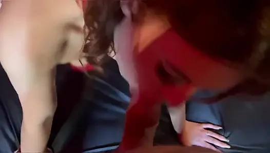 Oğlan oğlan kız kulübü sikişi