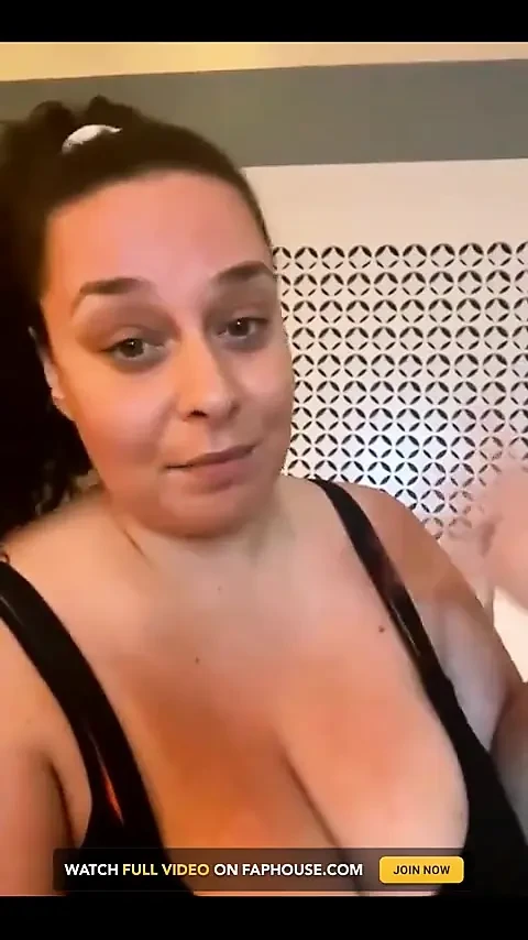 Anastasia Lux - tits,cougar