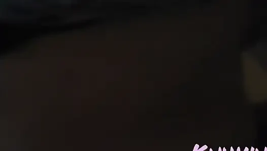Karanlık gecede sikişmek çok komik.