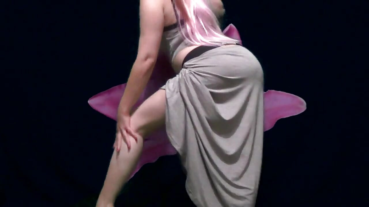 Worship my perfect body which will never be yours