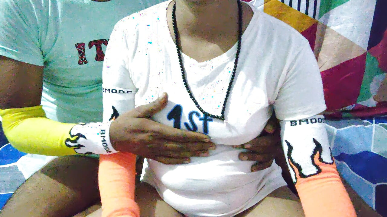 Ινδικό ζευγάρι σύζυγος έγκυος βυζιά τύπος σύζυγος Desi Mms HD βίντεο πραγματικό ζευγάρι σπιτικό ερασιτεχνικό HD βίντεο