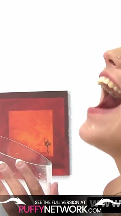 Piss Drinking - Drenched blonde gushes everywhere | Clip 1