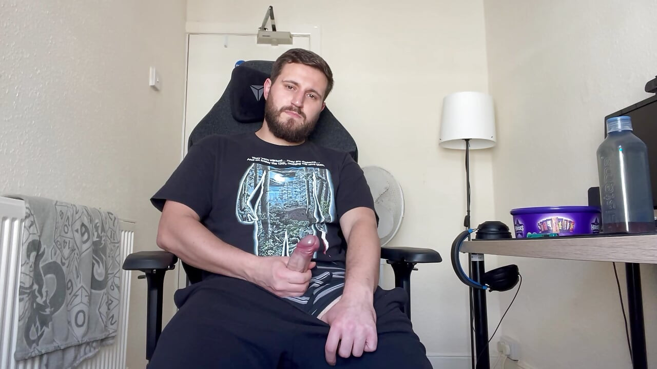 لقطة مقربة وانك مع لقطات نائب الرئيس