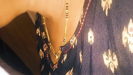 Asli! Kakak ipar india dientot gaya doggy habis-habisan sama devar ahd sampai dicrot di dalam Desi Bhabhi Ki Chudai.