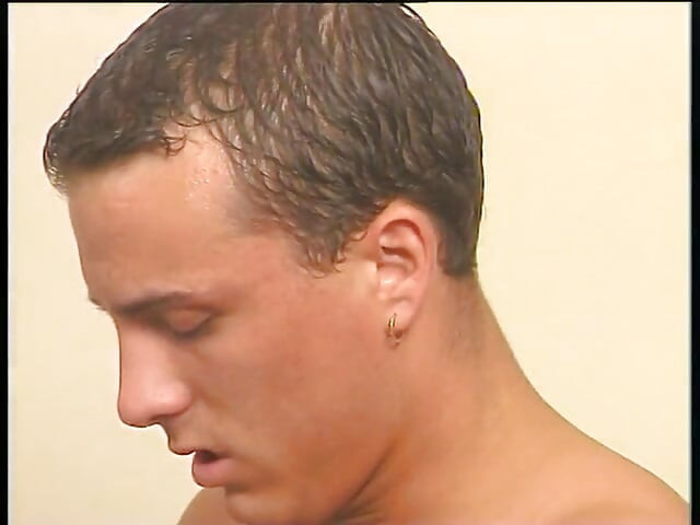 Gadis toket kecil menguras sperma dan ngentot kontol pacarnya