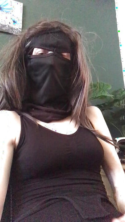 Maskeli travesti