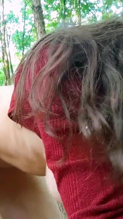 Quan hệ tình dục qua đường hậu môn trong rừng (chảy tràn tinh dịch sâu qua đường lỗ hậu) - cặp đôi nghiệp dư ElivaLove | Clip 1
