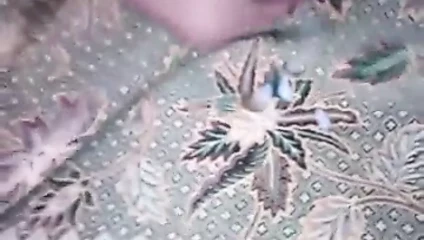 karısının seksi yeşil sarıcı elbise üzerinde Cum