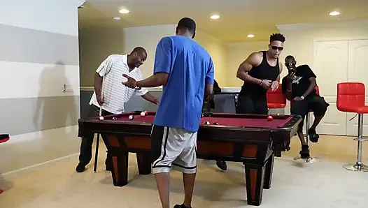 Christie Wett Luftdicht gangbang