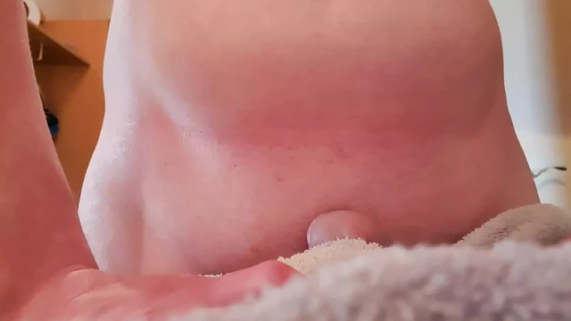 Masturbating on the pillows and cumming
