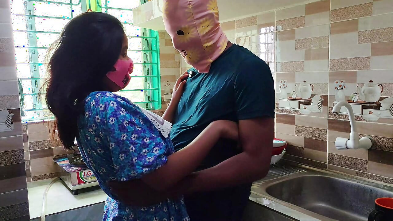 Lonely Bhabhi share her pussy with dever Desi xxx hot sex video with clear bangla