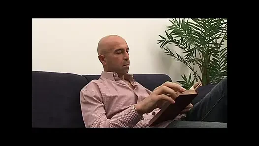 – Hepsi kızgın orospular