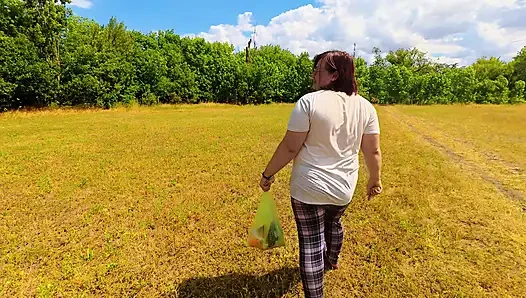 Parkta bir kızı almak istedim ama beni aldı