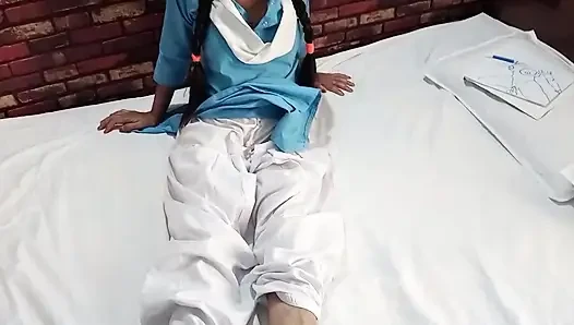 Hintli liseli kız mms anal seks (18+) sıkı amcık