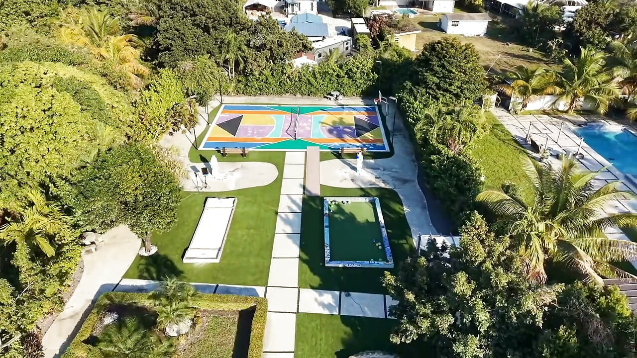 Tenemos acceso a la casa de los creadores más exclusiva - the Circle
