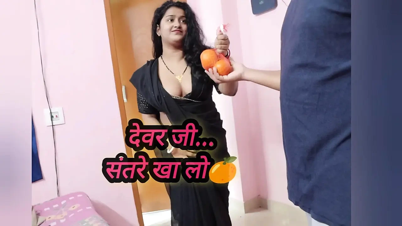 德西村哥带着新鲜的橙子来到我的房间，我操了她的阴户