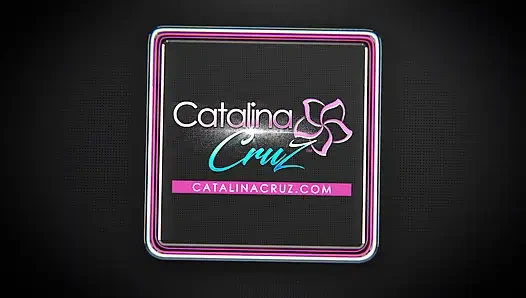 Catalina cruz - büyülü büyük göğüsler mastürbasyon yapıyor