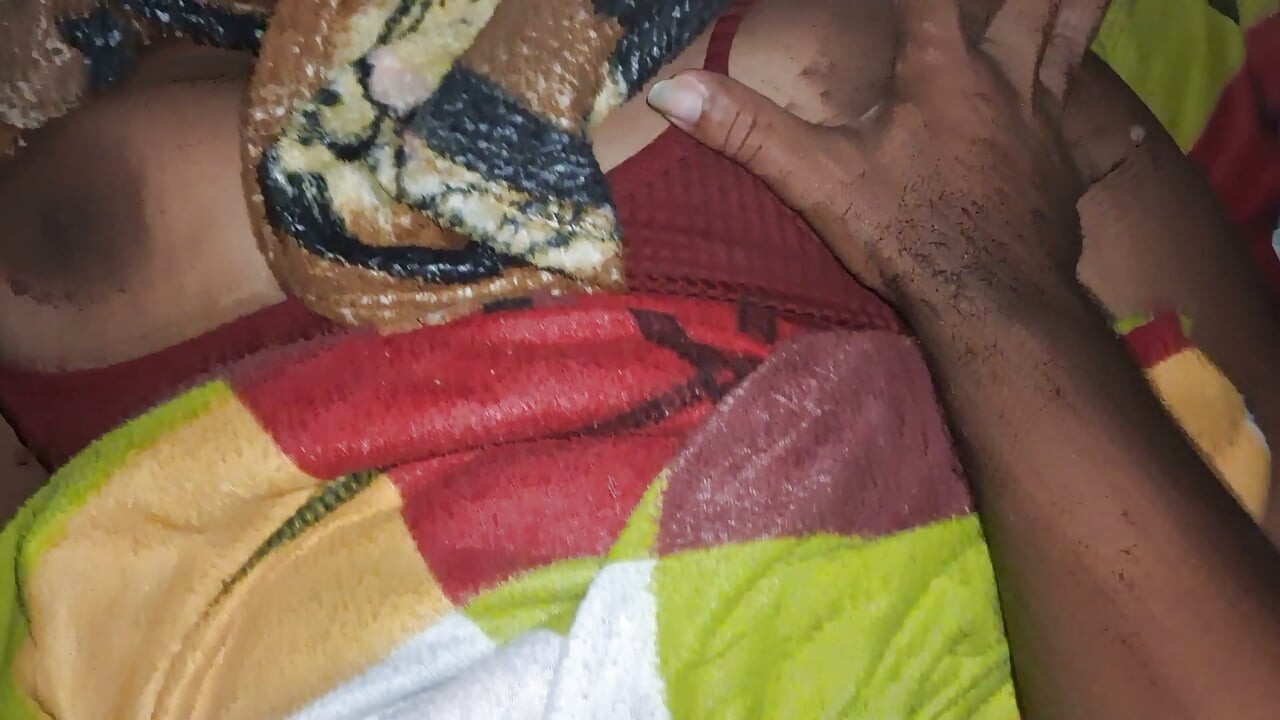 침대에서 끝났다. 복음주의 계모와 의붓아들이 호텔방에서 한 침대를 쓴다. 누구의 잘못일까?