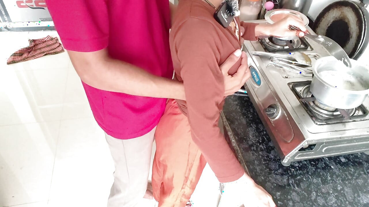 Indian wife kichten fuck hard