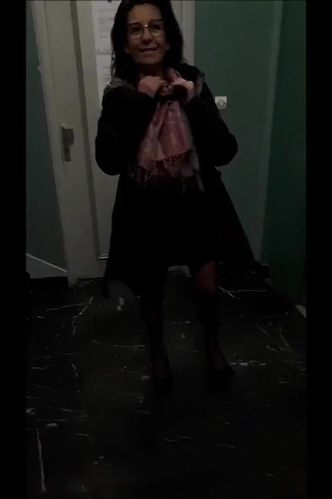 Noemie Compilation Escalier