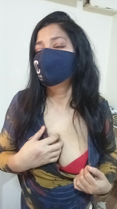 Desi bhabhi Big bobs