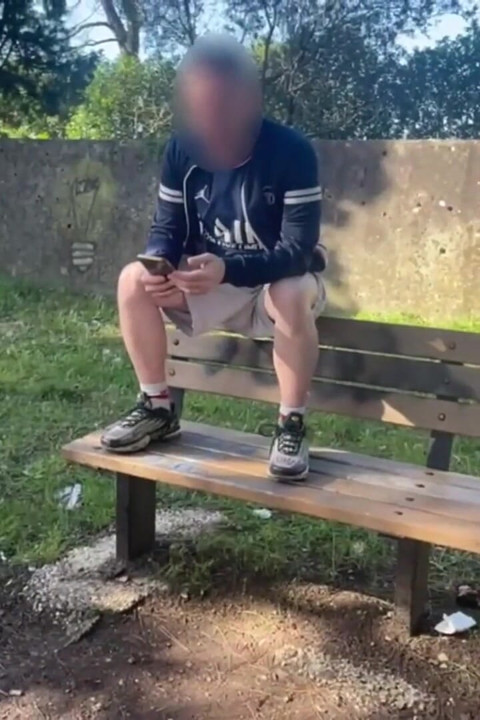 Amateur Boy Lost a Bet and Had to Expose and Touch His Cock in a Park