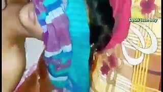 Un jumelle indienne se fait baiser brutalement par son coloc, sexe pour garçons dans une auberge vide. des garçons gays s’amusent sans préservatif. gandu ki pod mara, hizra choda