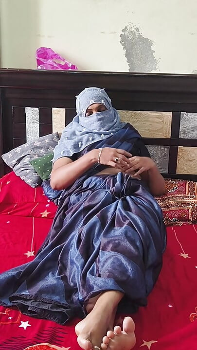 Very hot and sexy stepmom in traditional