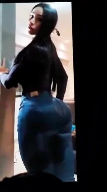 Cum tribute  Yuliet Torres culazo 4 m encanta