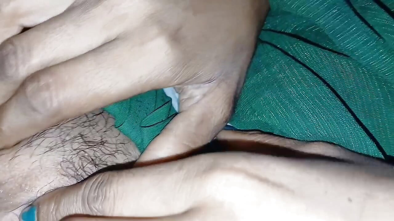 Bhabhi ki choot ko chata aj