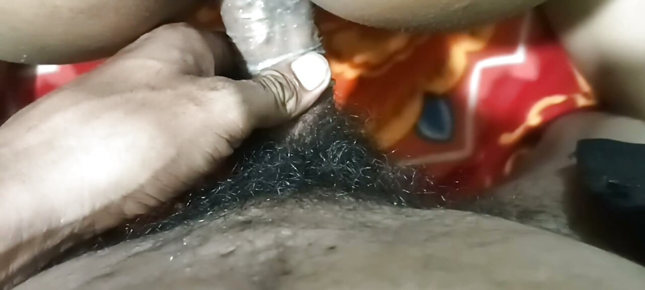 Karımı çok seksi sikiyorum ve büyük yarak istiyor, izin verirse