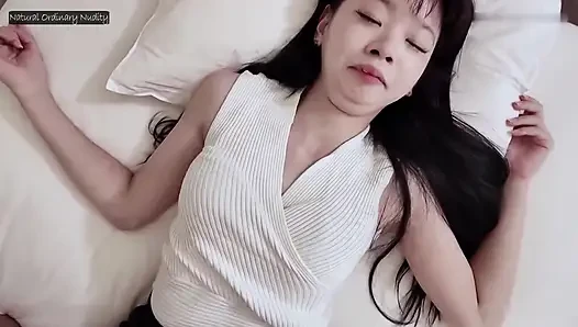 Innocent Thrust, Mind Unlocked. Devilish Esthetician Delivers a Soothing Creampie Finish