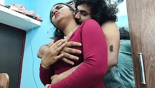Hot Romance with Ass Kiss and Thighs Lick