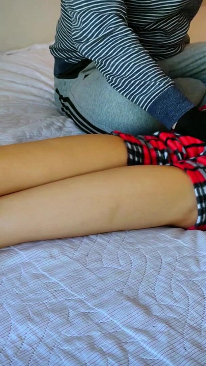 Mama vitregă iraniană caută un băiat bun, futai dur cu Harf Zadan | Clip 1