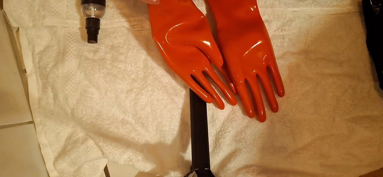 Latex Gloves