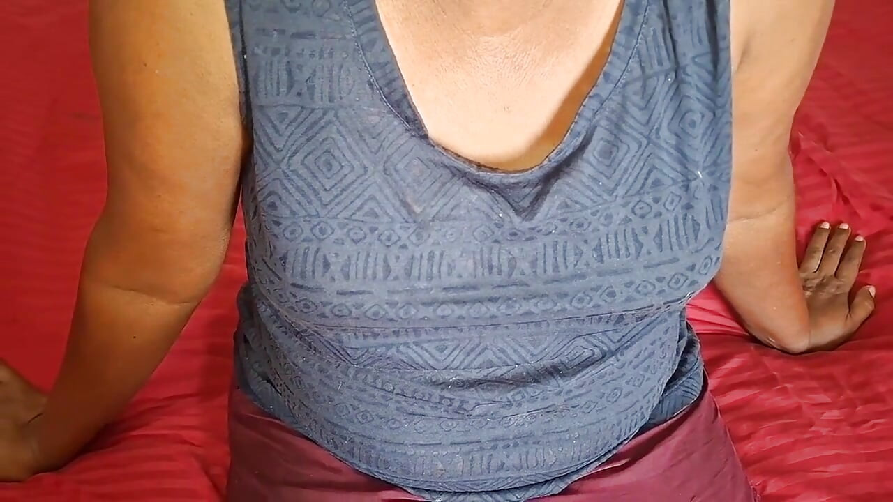 Asian MILF StepMom so Horny Viral Video