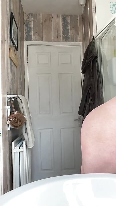 Morningwood Followed Me to the Bathroom