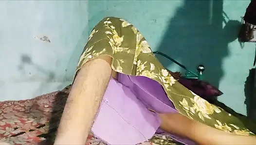Hintli Asyalı desi gerçek çift sert seks