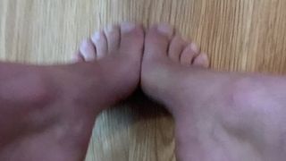 Moaning and cumming on my feet